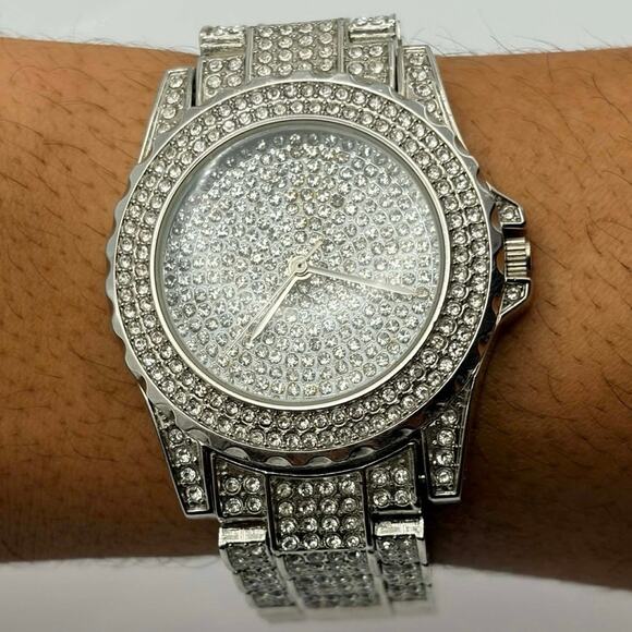 Silver Bling Bee Sister Men’s Watch - Picture 2 of 5